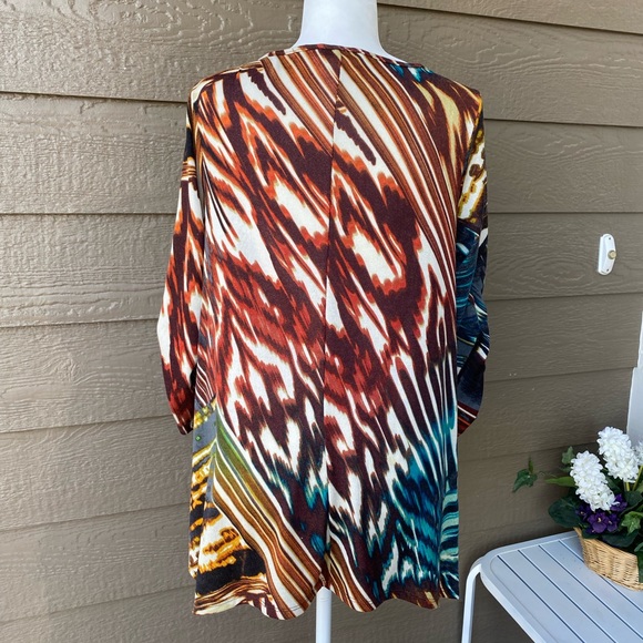 Avenue Tunic Top Blouse - Picture 4 of 16